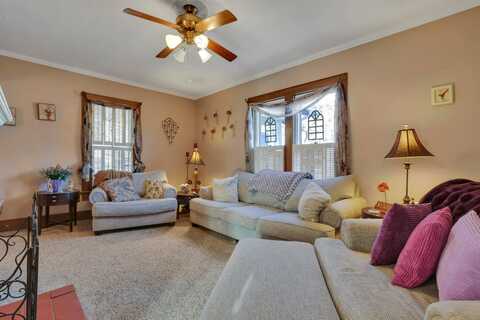 123 Campbell Street, Delaware, OH 43015