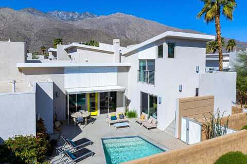 970 Oceo Circle S, Palm Springs, CA 92264