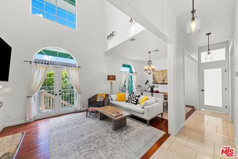 26600 Ocean View Dr, Malibu, CA 90265