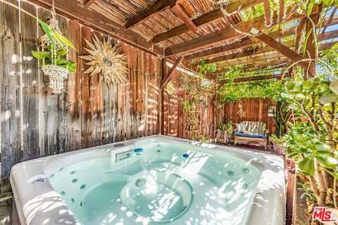 617 N Cummings St, Los Angeles, CA 90033