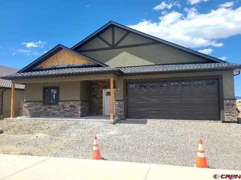 3335 Kestrel Loop, Montrose, CO 81401