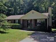 4825 Banfshire Road, Charlotte, NC 28215