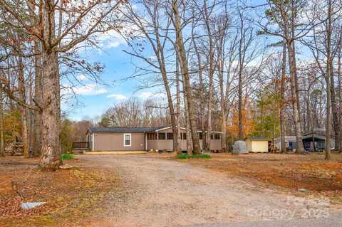 153 Cheshire Ridge Road, Harmony, NC 28634