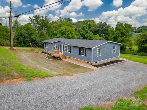 55 Shannon Park Circle, Taylorsville, NC 28681