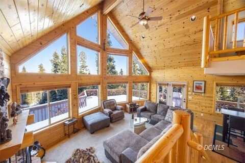 1335 E Boeing Dr, Duck Creek Village, UT 84762