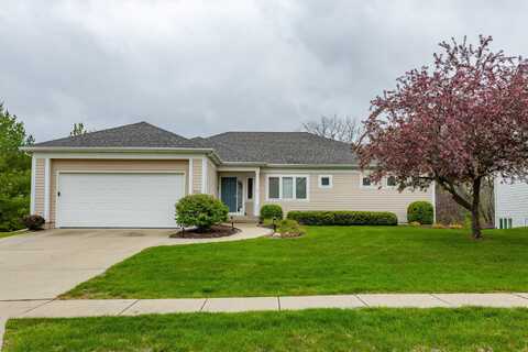 9840 Brookview Drive, Urbandale, IA 50322