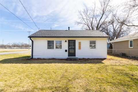 5900 Muskogee Avenue, Des Moines, IA 50312