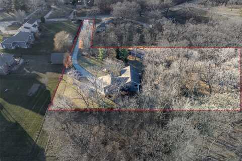 7069 NW 6th Drive, Ankeny, IA 50023
