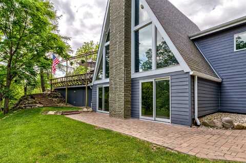 3265 Dartmoor Road, Ames, IA 50014