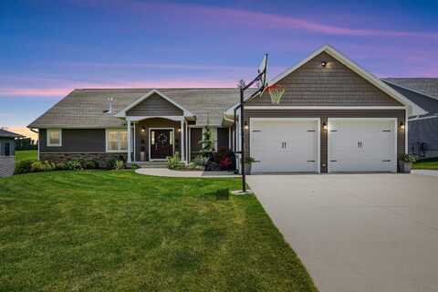 504 NW Cork, Cascade, IA 52033