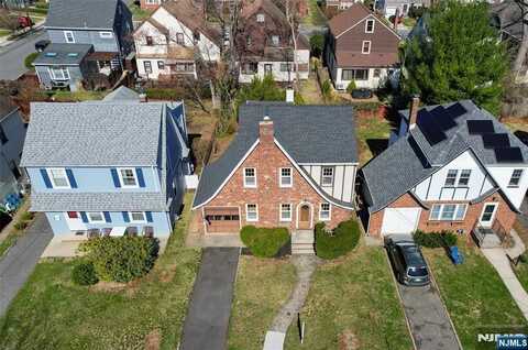 55 Mountain Avenue, Bloomfield, NJ 07003