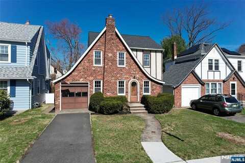 55 Mountain Avenue, Bloomfield, NJ 07003