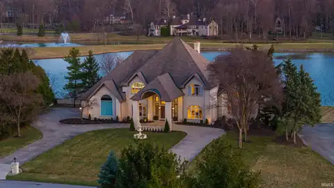 1401 Sycamore Hills Parkway, Fort Wayne, IN 46814