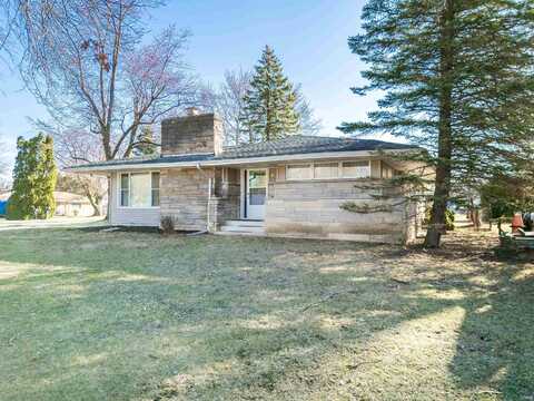 4978 Woodway Drive, Fort Wayne, IN 46835