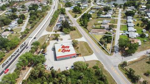 208 Lakeview Drive, North Fort Myers, FL 33917
