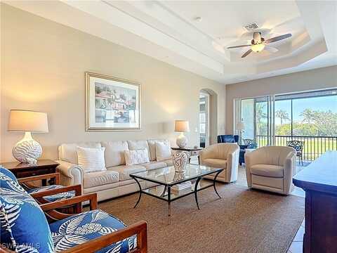 10271 Glastonbury Circle, Fort Myers, FL 33913