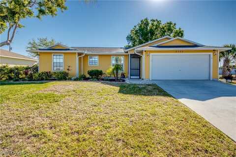 2303 NE 7th Avenue, Cape Coral, FL 33909