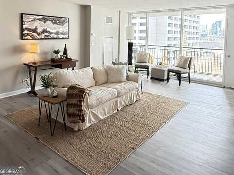 620 Peachtree, Atlanta, GA 30308