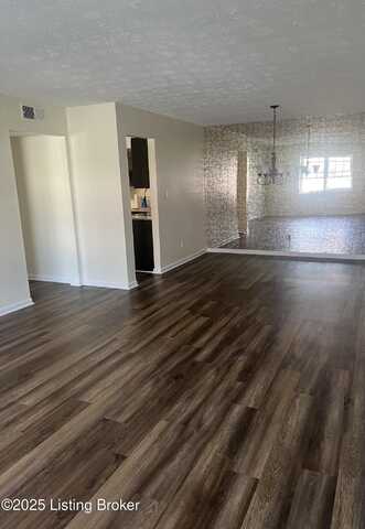 309 El Conquistador Pl, Louisville, KY 40220