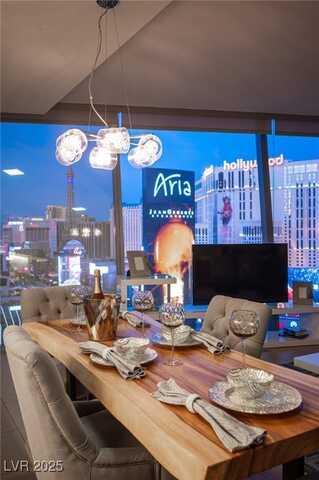 3722 Las Vegas Boulevard, Las Vegas, NV 89158