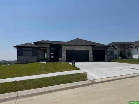 5808 N 198th Street, Elkhorn, NE 68022
