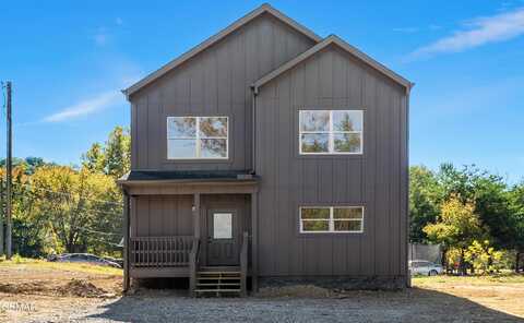1105 Center Street, Sevierville, TN 37862