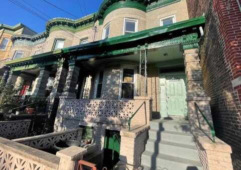 2025 NEW YORK AVE, Union City, NJ 07087