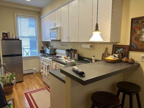 358 3RD ST, Hoboken, NJ 07030