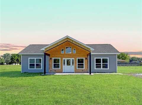 906 Park Street, Cherryvale, KS 67335