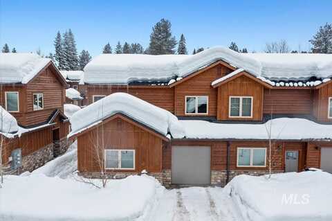 619 Blue Water Cir, McCall, ID 83638