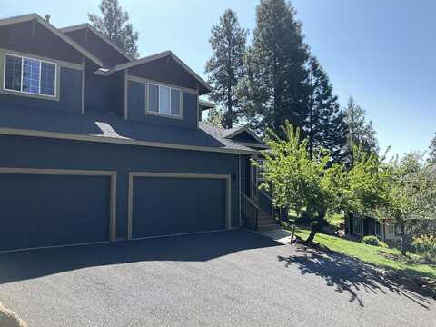 5006 Swallow Court, Klamath Falls, OR 97601