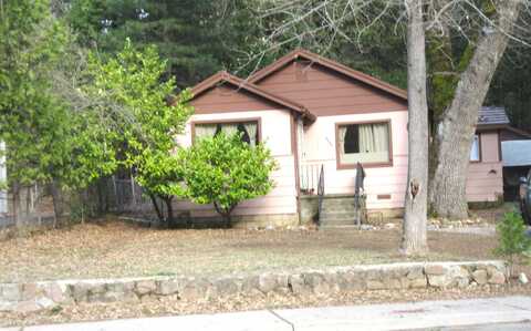 4800 Siskiyou Avenue, Macdoel, CA 96058