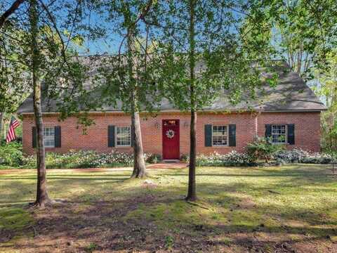 2211 Copeland Street, Lufkin, TX 75904