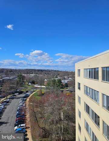 6631 WAKEFIELD DR #906, ALEXANDRIA, VA 22307