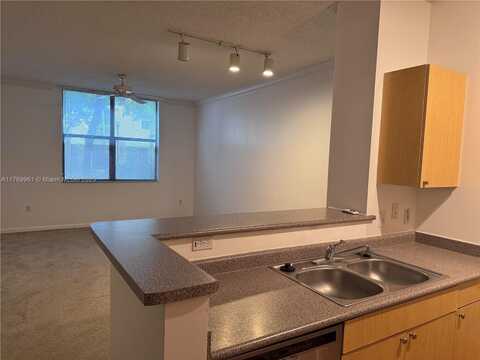 1919 Van Buren St, Hollywood, FL 33020