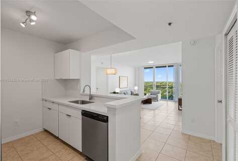 2665 SW 37th Ave, Miami, FL 33133