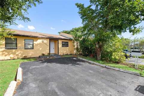 3005 NW 204th Ter, Miami Gardens, FL 33056
