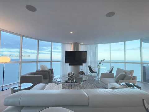 6301 Collins Ave, Miami Beach, FL 33141