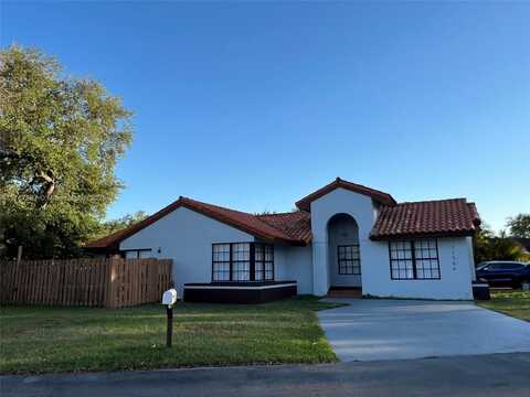 11384 SW 74th St, Miami, FL 33173