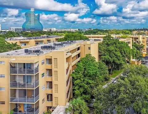 4111 Stirling Rd, Dania Beach, FL 33314