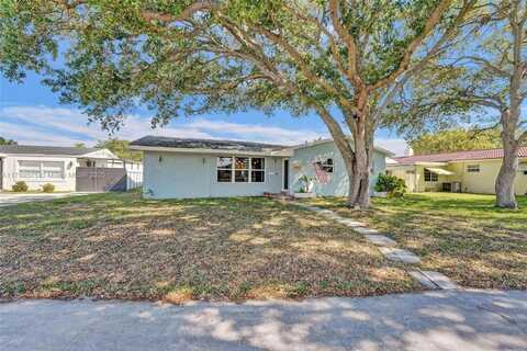 3407 N Longfellow Cir, Hollywood, FL 33021