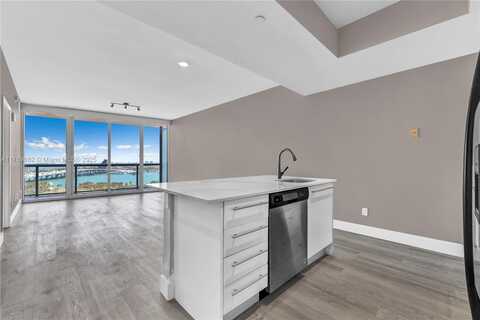 888 biscayne boulevard, Miami, FL 33132