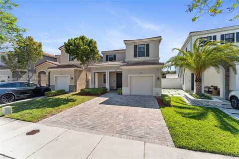 870 NE 191st St, Miami, FL 33179