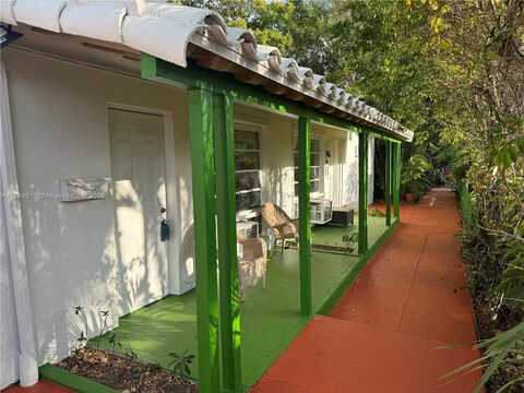 2025 Taylor St, Hollywood, FL 33020