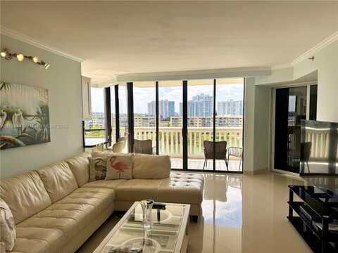 1000 ISLAND BL, Aventura, FL 33160