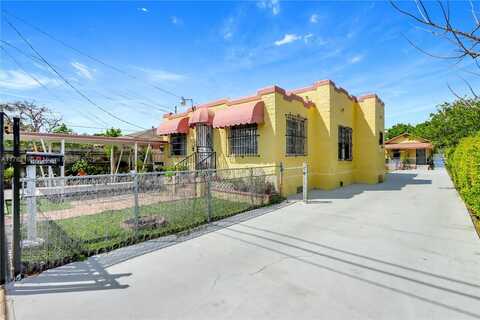 2035 NW 26th St, Miami, FL 33142