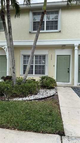 9905 NW 57th Mnr, Coral Springs, FL 33076