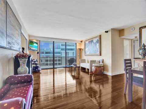9 Island Ave, Miami Beach, FL 33139