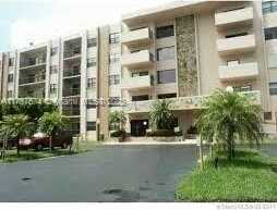 1301 NE 7th St, Hallandale Beach, FL 33009