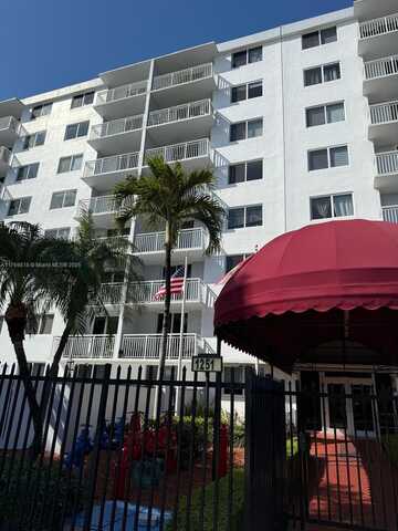 1251 NE 108th St, Miami, FL 33161